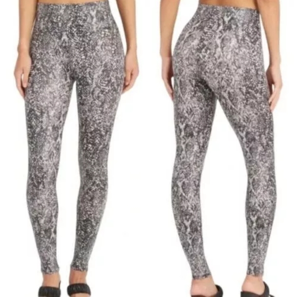 SPANX Faux Leather Snake Shine Leggings - Picture 1 of 9
